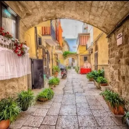 L'incanto Del Borgo Antico- Locazione Turistica * Bari