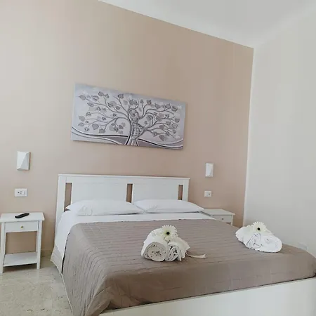 L'incanto Del Borgo Antico- Locazione Turistica