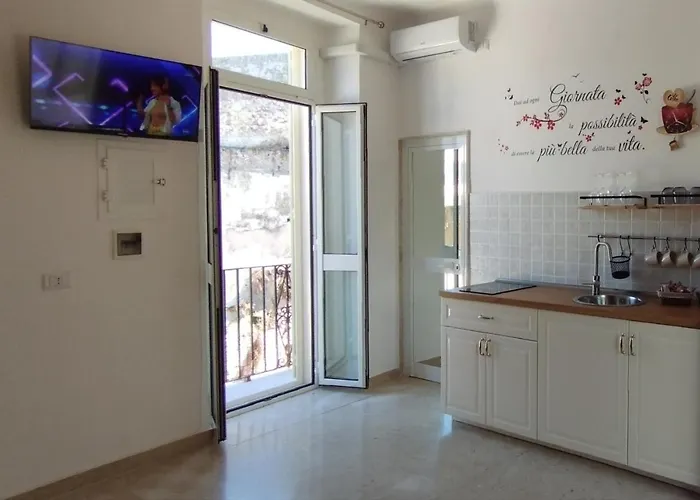 L'incanto Del Borgo Antico- Locazione Turistica * Bari